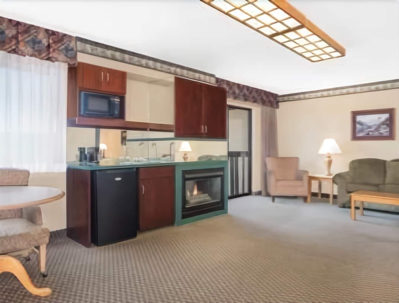במוטל Ramada By Wyndham Waupaca מראה חיצוני תמונה